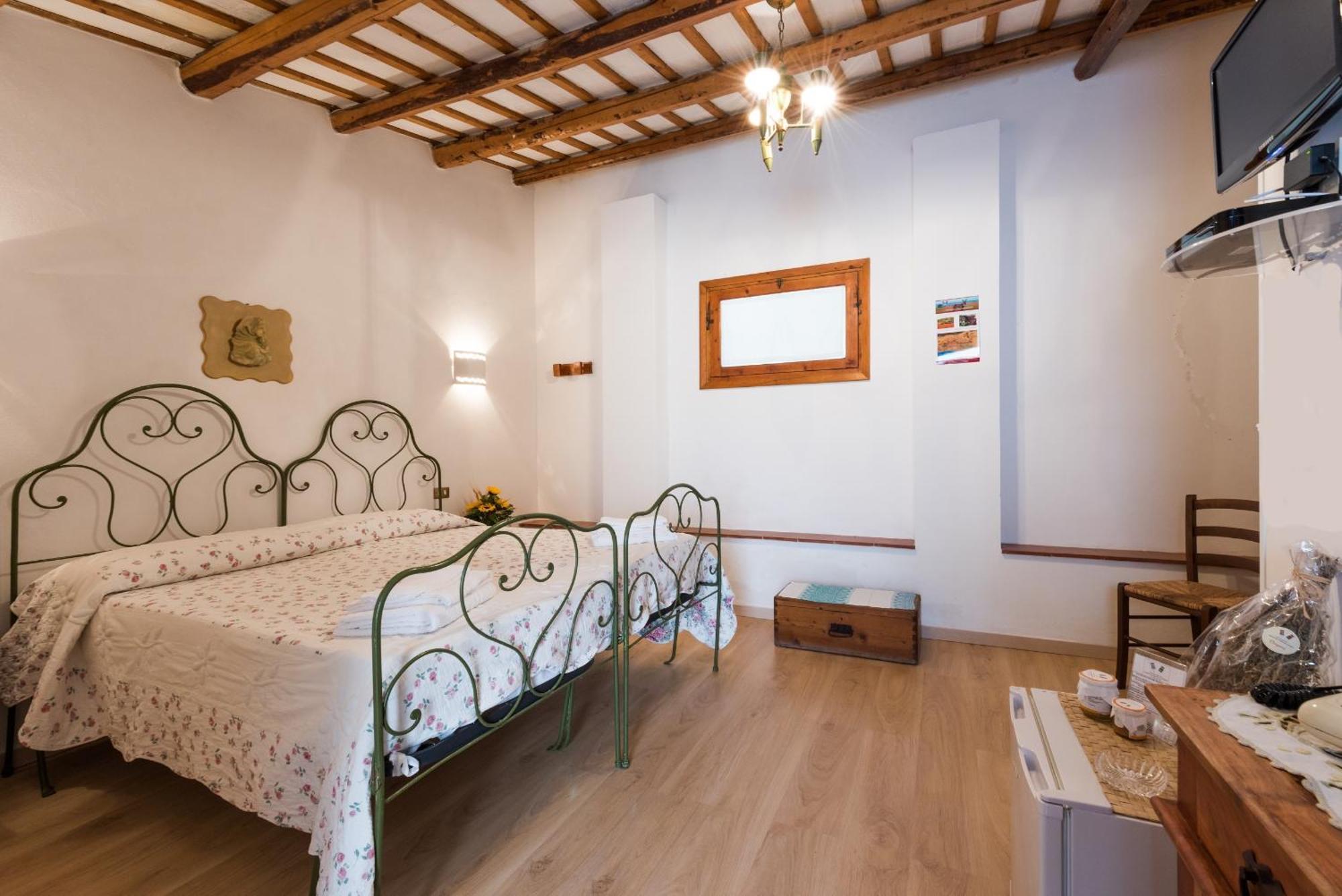 Azienda Agrituristica Tenuta Pizzolungo Erice Exterior foto