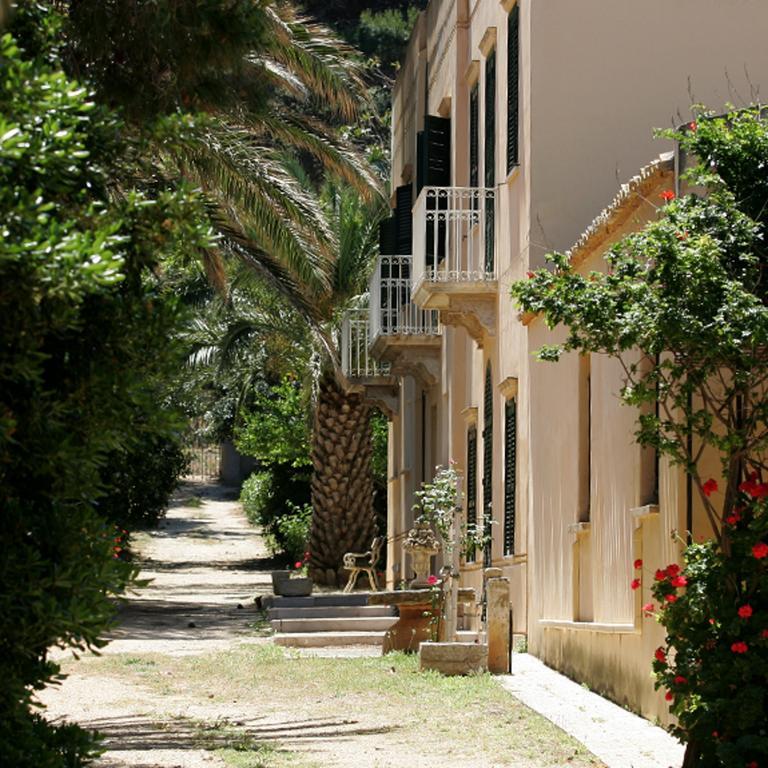 Azienda Agrituristica Tenuta Pizzolungo Erice Exterior foto