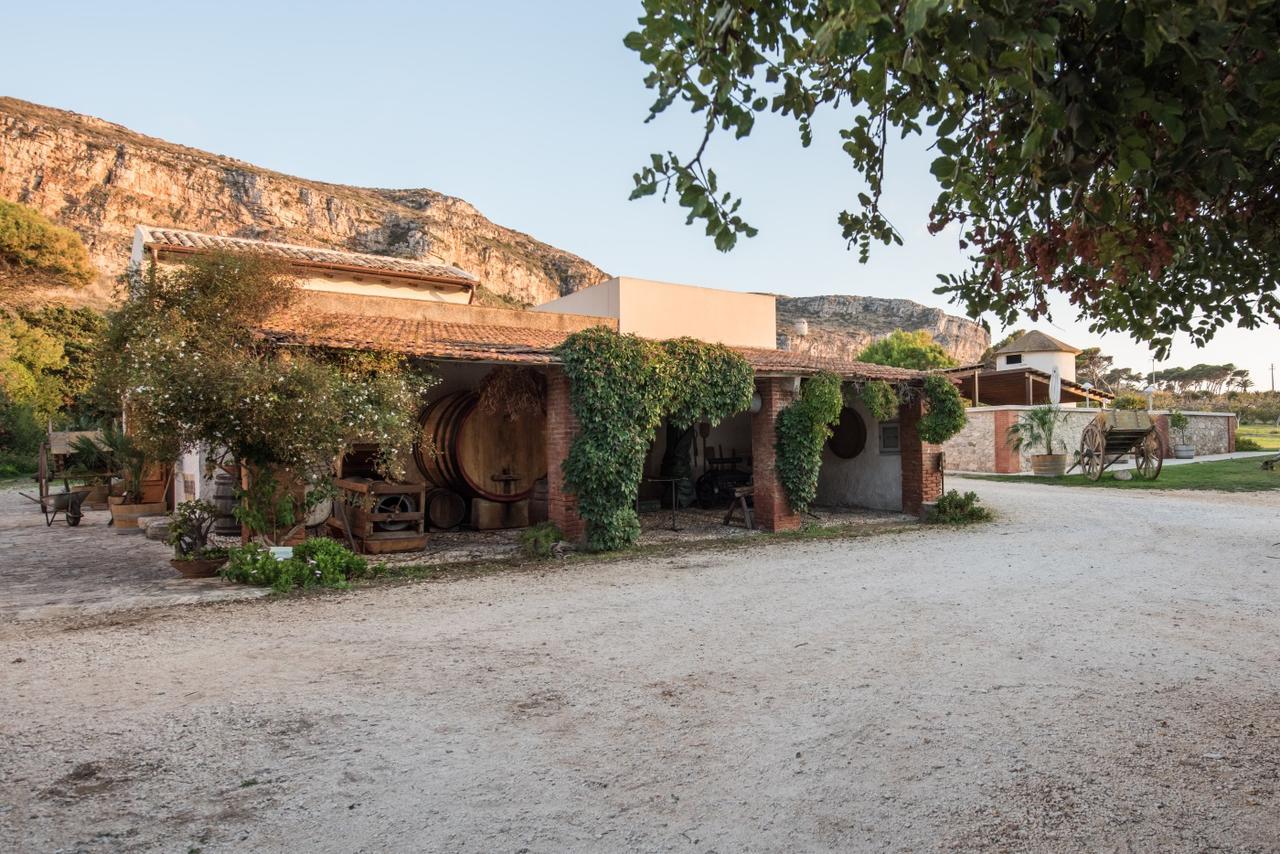 Azienda Agrituristica Tenuta Pizzolungo Erice Exterior foto