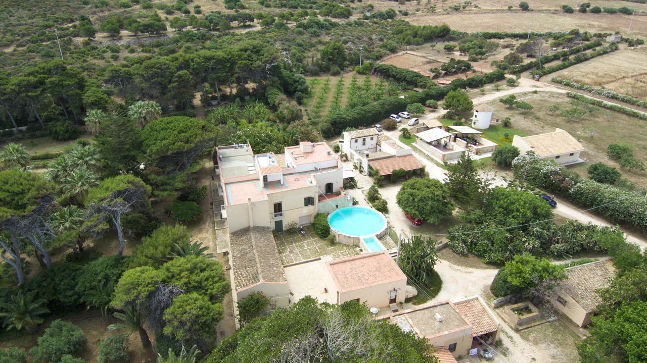 Azienda Agrituristica Tenuta Pizzolungo Erice Exterior foto