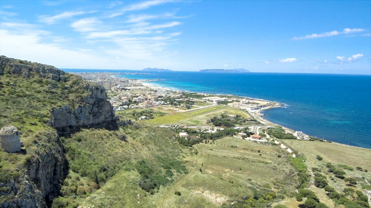 Azienda Agrituristica Tenuta Pizzolungo Erice Exterior foto