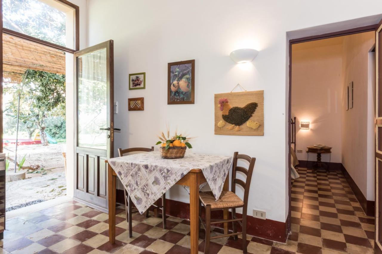 Azienda Agrituristica Tenuta Pizzolungo Erice Exterior foto
